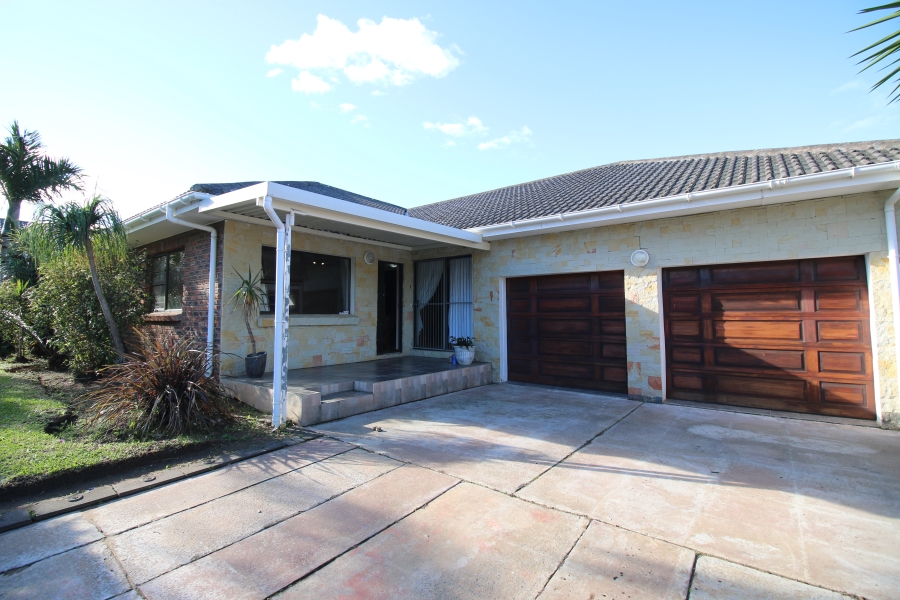 4 Bedroom Property for Sale in Dorchester Heights Eastern Cape